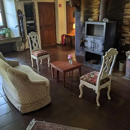 Apartment Haus Keppelborg: Zi Elisabeth Mit Burgmauerblick *