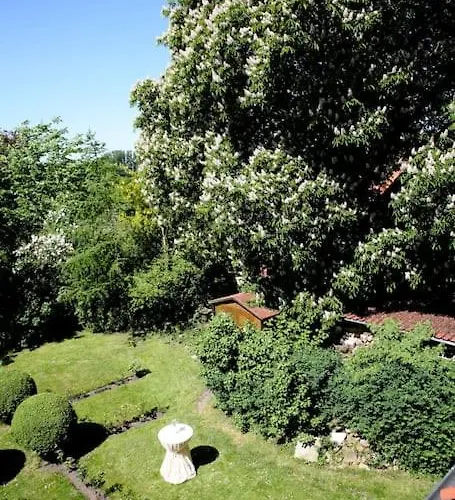 Haus Keppelborg: Zi Elisabeth Mit Burgmauerblick