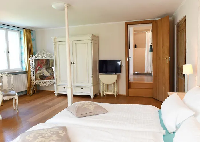 Haus Keppelborg: Zi Elisabeth Mit Burgmauerblick * Heek